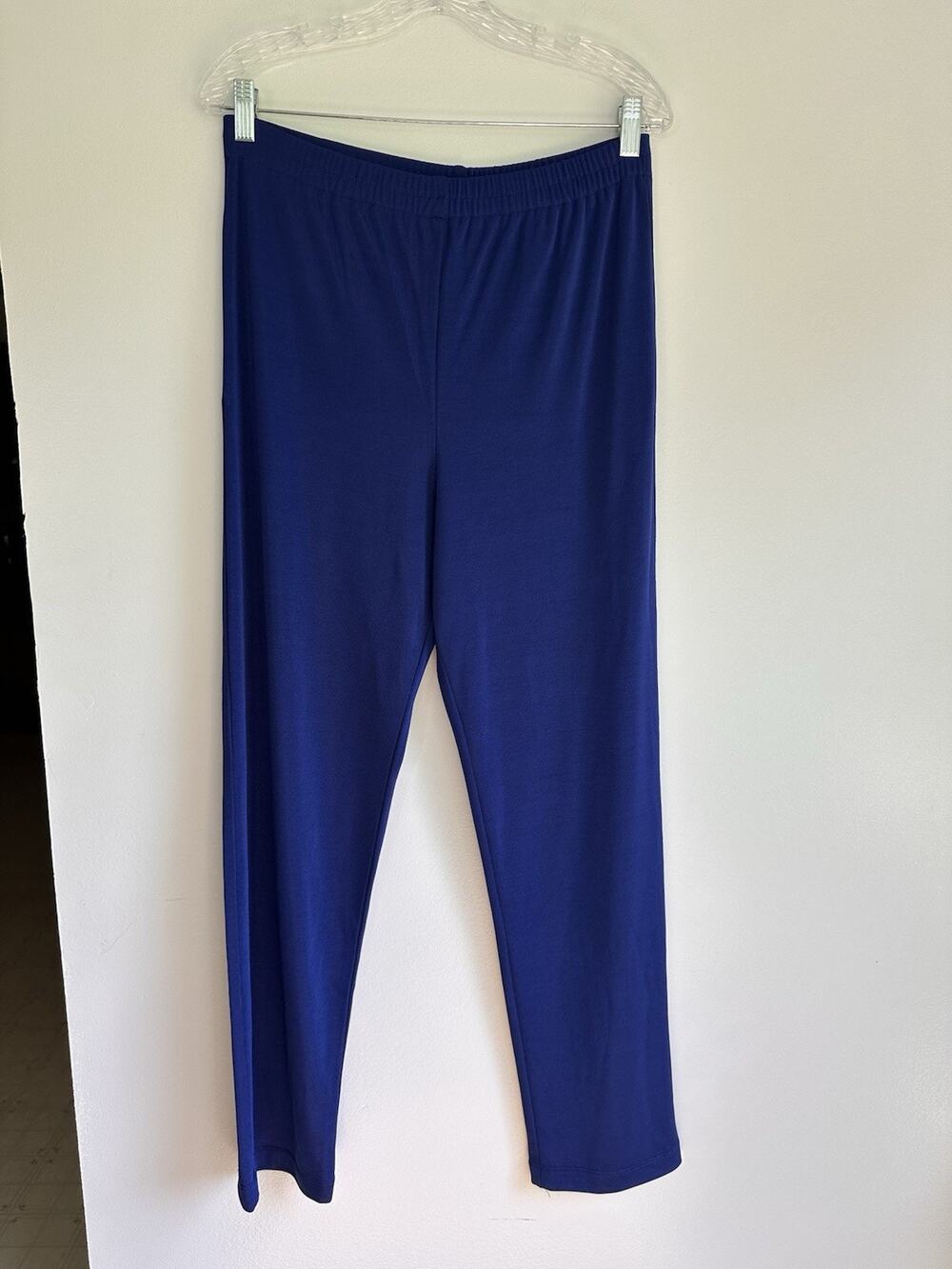 R&M Richards Women’s 8 Blue Liquid Knit Pull-On Pants Stretch Flat Front Solid